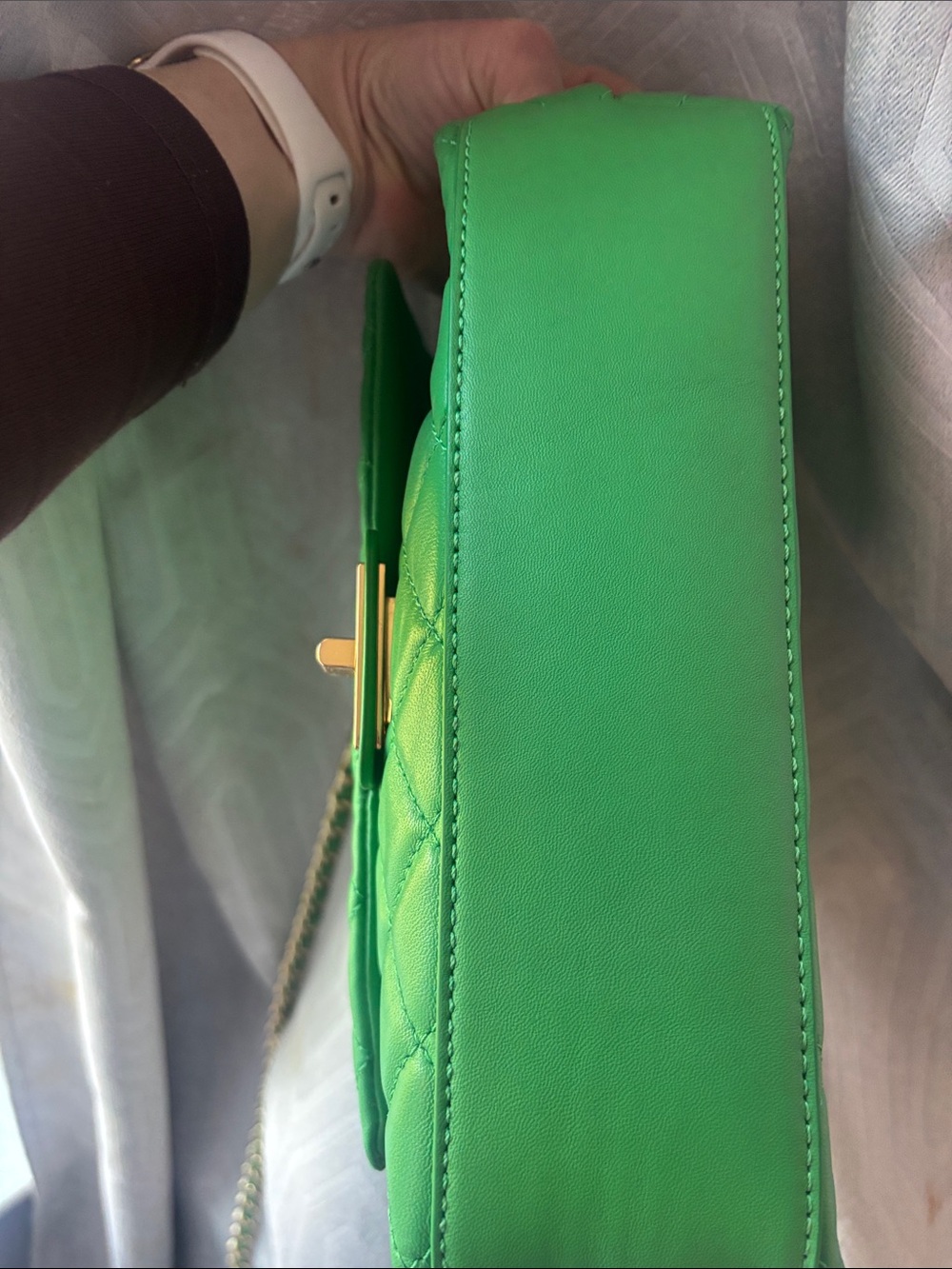 G by Giuliana Lambskin chain strap purse - Picture 4 of 7